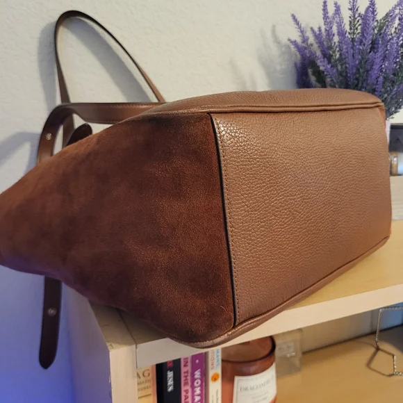 Coach Brown Leather Tote Bag - Picture 9 of 16